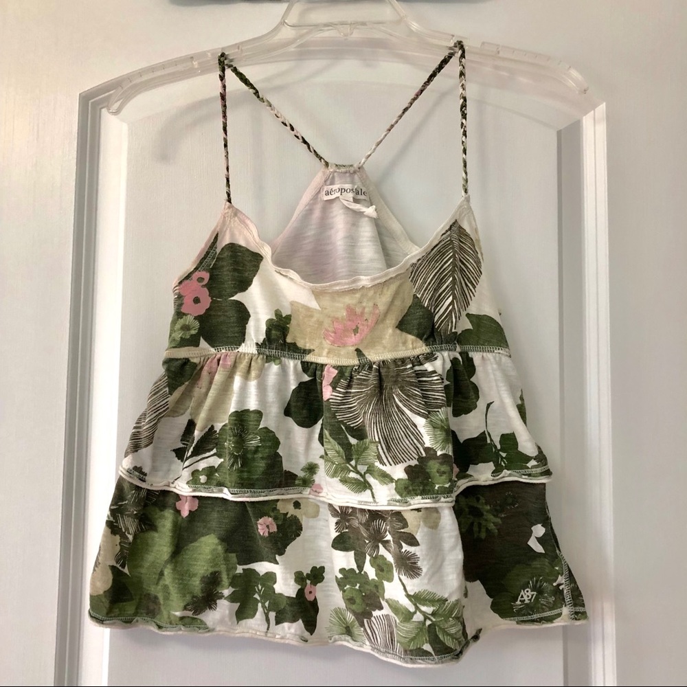 ⬇️ Aeropostale Flowy Tropical Floral Tank